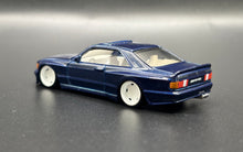 Cargue la imagen en la galería,Custom hotwheels Mercedes 560 sec amg