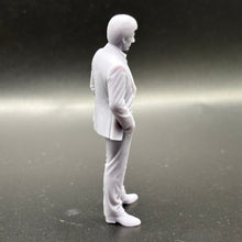 Charger l'image dans la galerie, Tony Montana - 1/18 ou 1/24