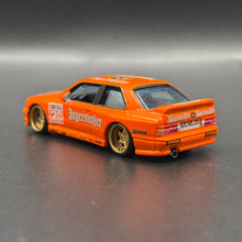 Charger l'image dans la galerie, Custom hotwheels BMW M3 Jagermeister 1/64