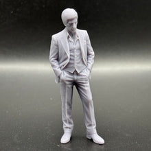 Charger l'image dans la galerie, Tony Montana - 1/18 ou 1/24