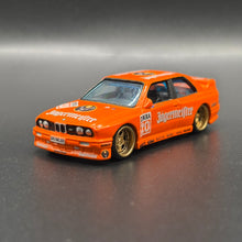 Charger l'image dans la galerie, Custom hotwheels BMW M3 Jagermeister 1/64