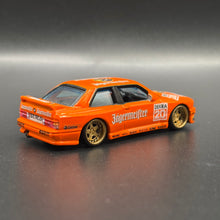 Charger l'image dans la galerie, Custom hotwheels BMW M3 Jagermeister 1/64
