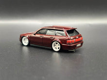 Load image into Gallery viewer, Custom Hotwheels Audi Rs2 1/64